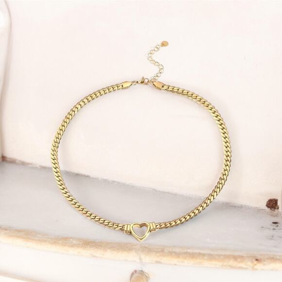 None Jewelry - NEW 18K yellow gold plated snake chain choker necklace w heart jewelry gift B20